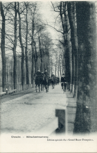 105 Gezicht op de Biltsestraatweg rond het Fort De Bilt te Utrecht.
